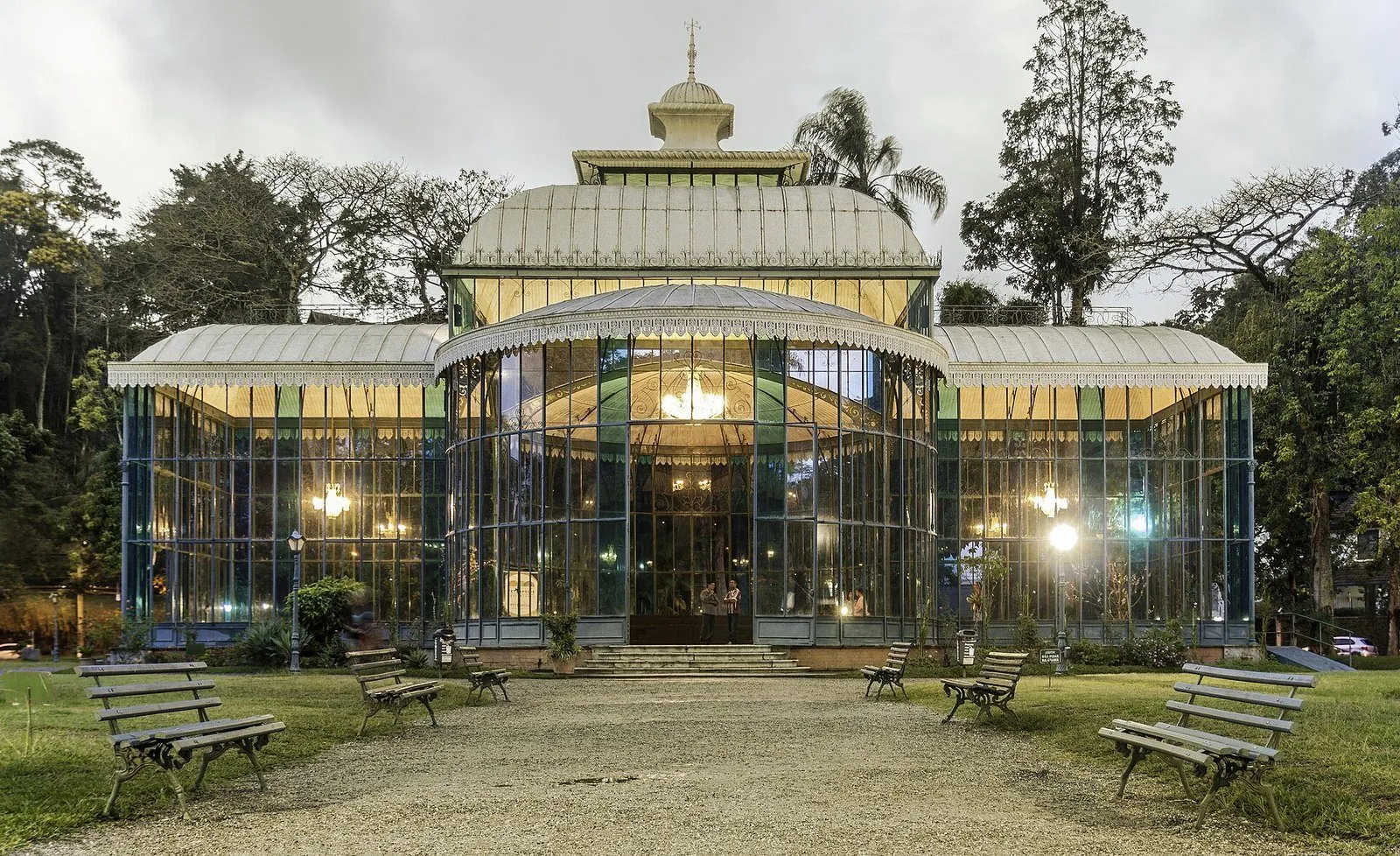 Petrópolis + wax museum