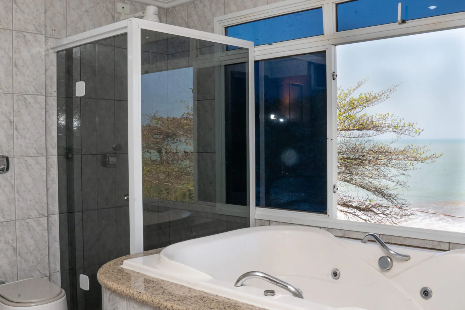 Iriri Beachfront Villa — photo 41 of 42 (beachfront villa, Iriri, Espírito Santo)