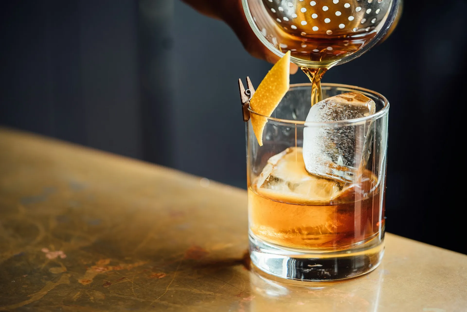 Esch Café — Cigar house · Bistro